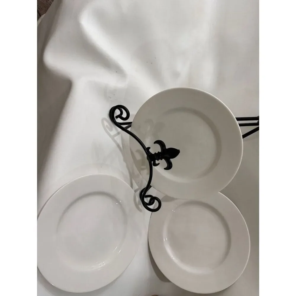 Pier 1 White Modern Classic Porcelain Ceramic 8 1/4 In Salad Plates Set of 3